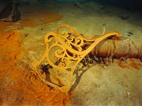 recovered artifacts from titanic.